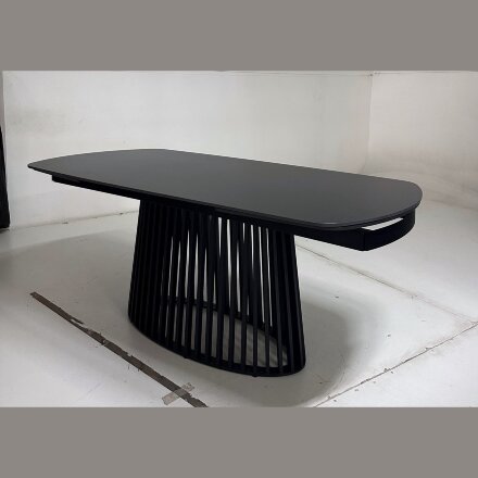 Стол DESIO 180 PURE BLACK SOLID CERAMIC Черный мрамор матовый, керамика/Черный каркас, ®DISAUR 